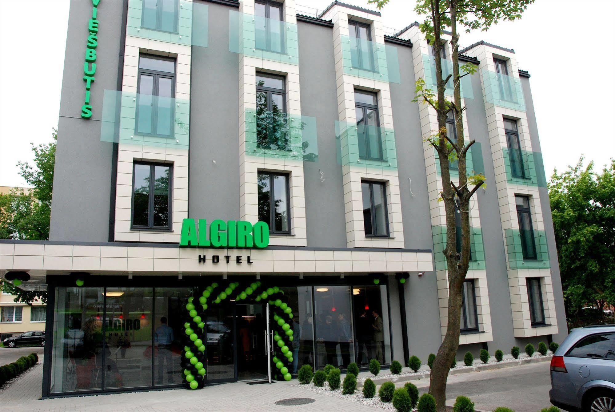 Hotel Algiro 3*