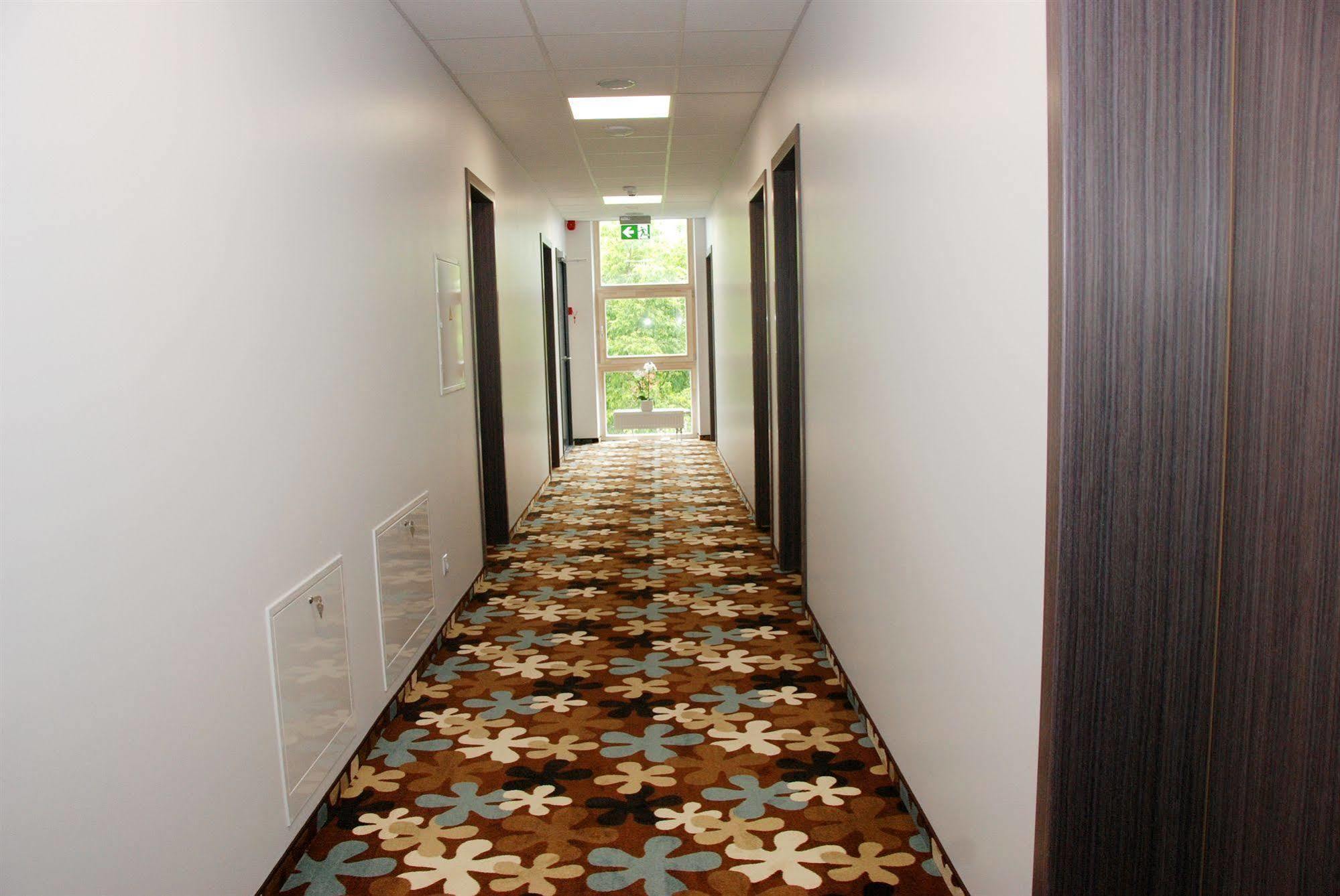 Algiro Hotel